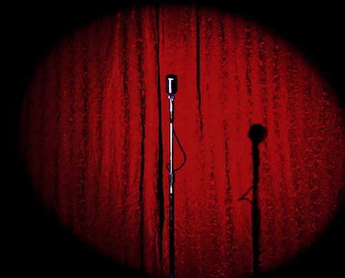 microphone_flickr_antonioraposo