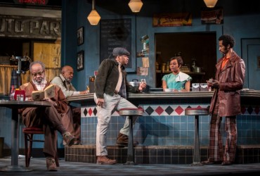 Columbia College Chicago Theatre alumnus Chester Gregory (center) co-stars in Goodman Theatre's "Two Trains Running"